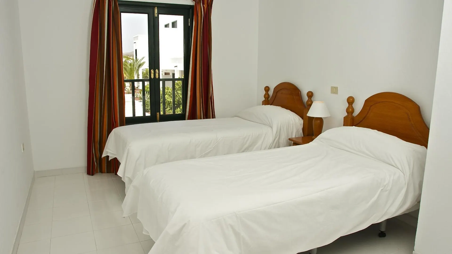 Sol Apartamentos Costa Teguise Hotel
