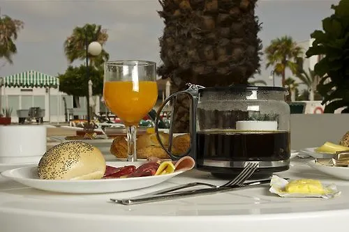 *** Hotel Sol Apartamentos Costa Teguise Spain